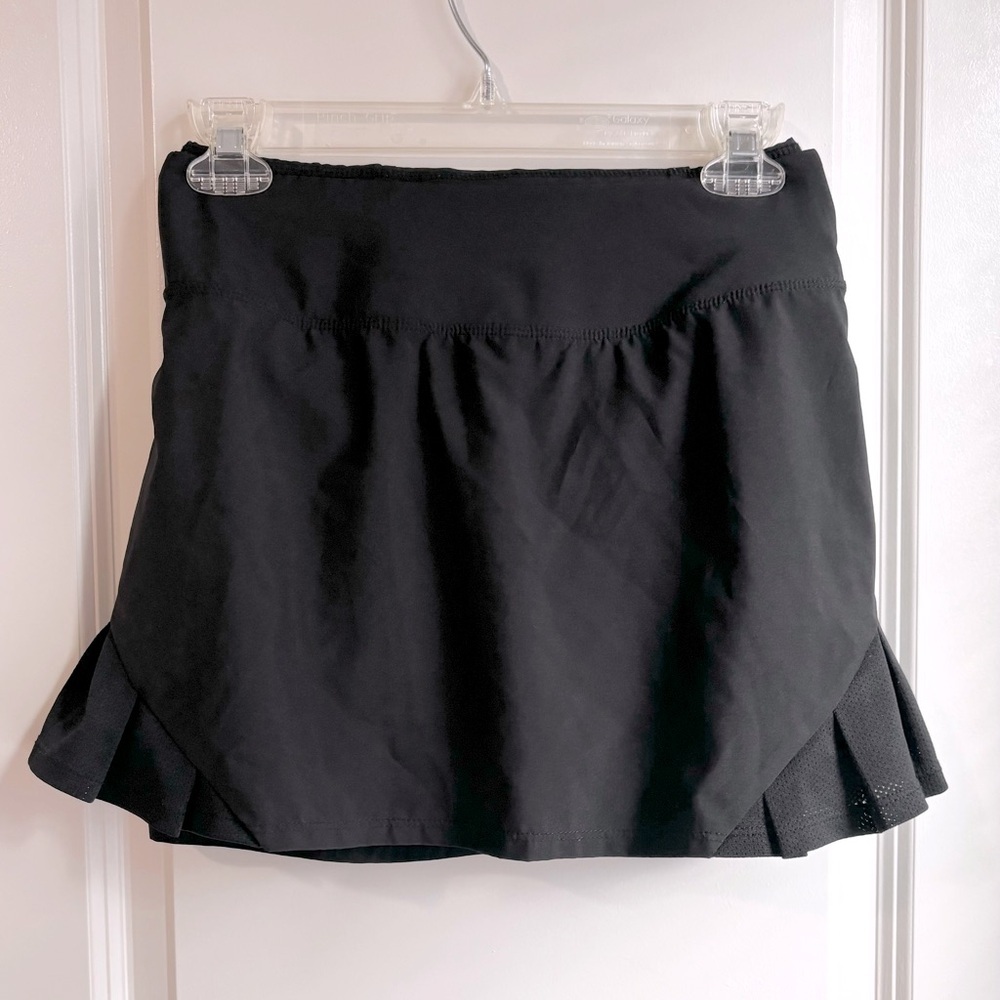 eTonic Tennis Skirt Pleated Flare Detail M with Secure Zip Pocket